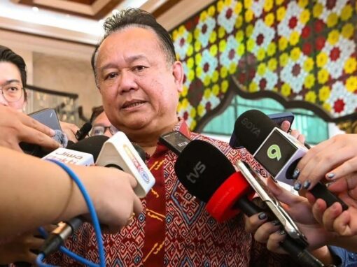 Alexander Nanta beri bayangan tidak pertahan parlimen Kapit