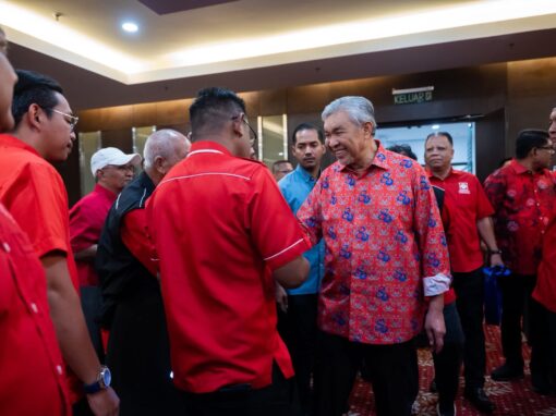 UMNO, BN selesa dalam kerajaan perpaduan demi kepentingan rakyat  – Zahid Hamidi