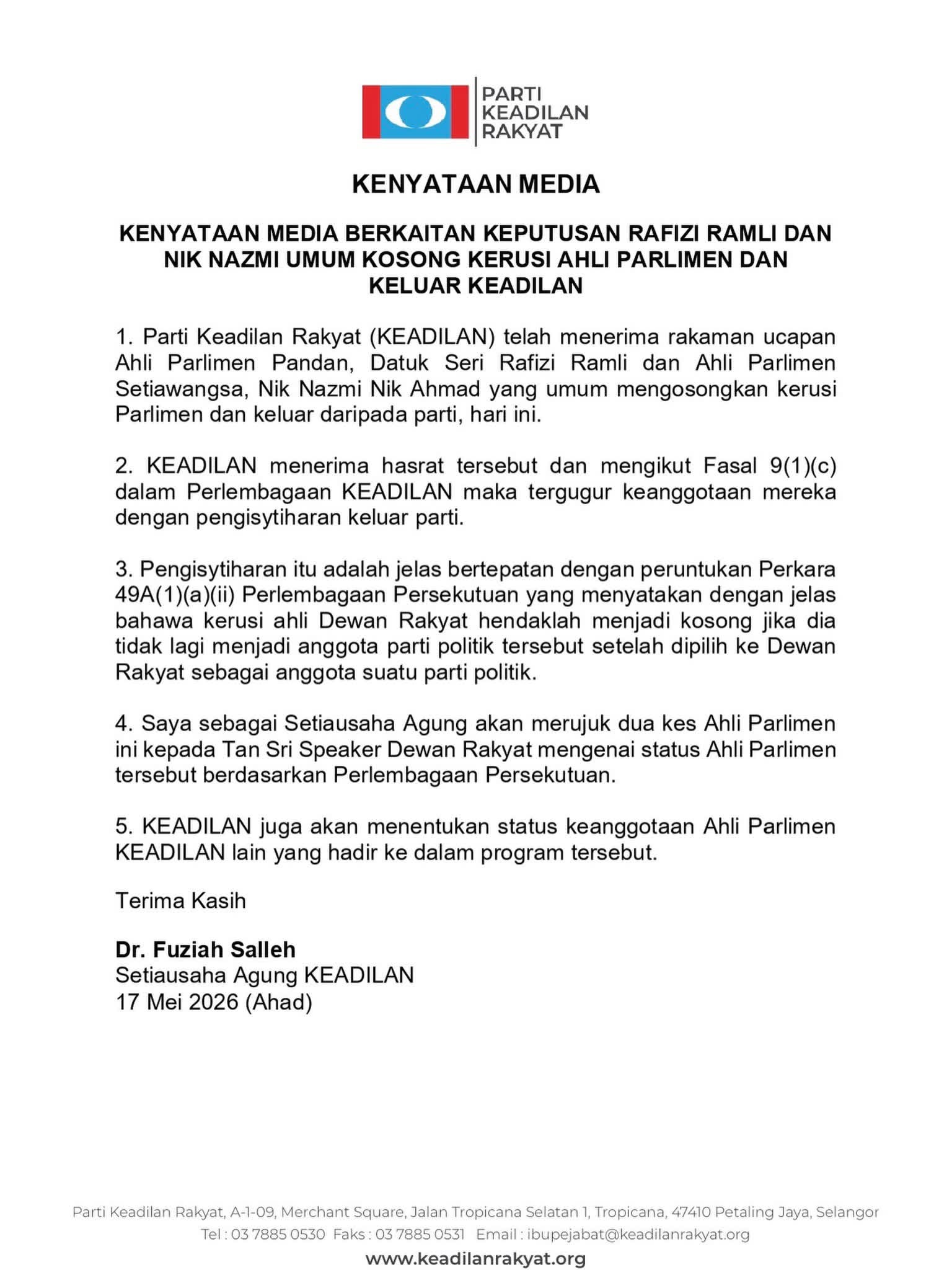 Atilia Harun menyanyi penuh emosi mempromosikan lagu Dimanakah Kau Sore Ini